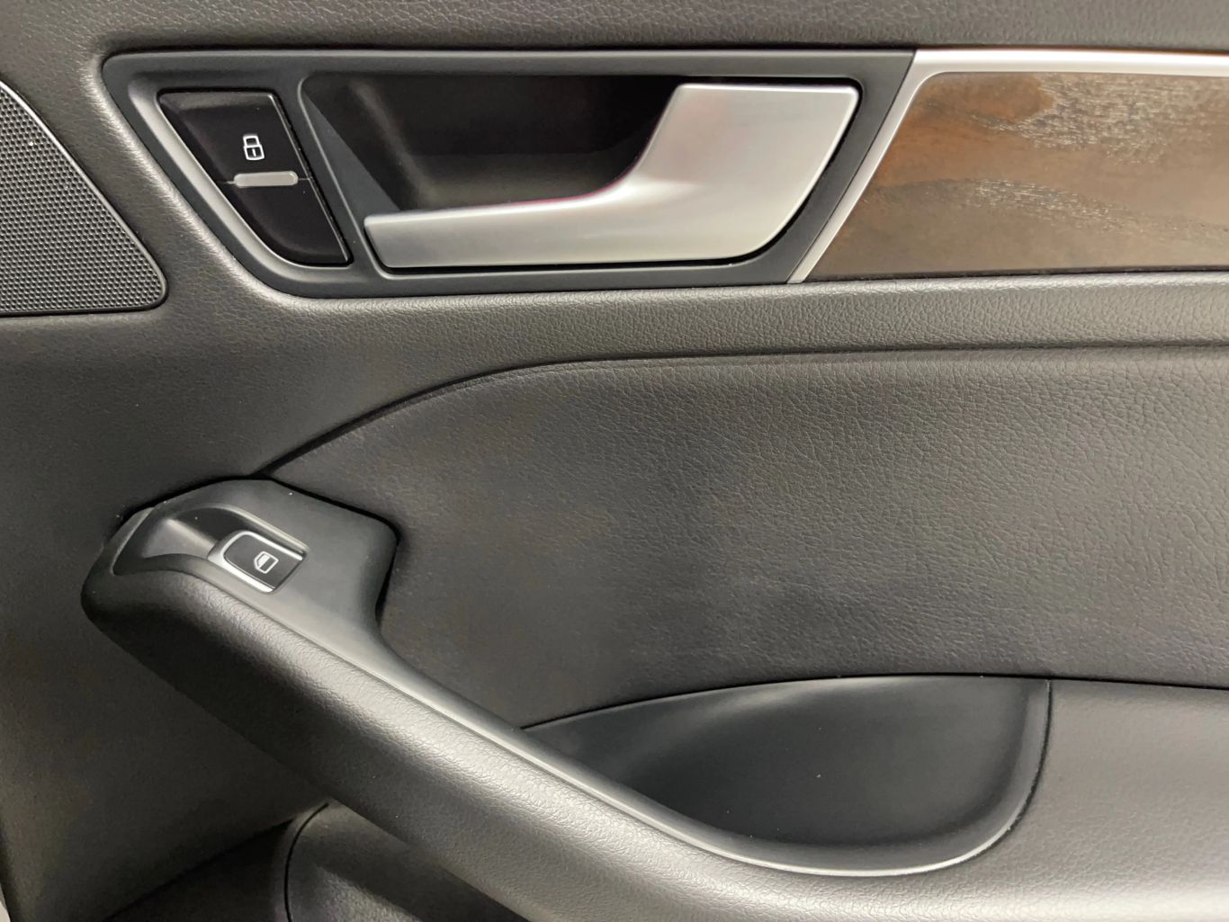2015 AUDI Q5 SUV 4-CYL, TURBO, 2.0 LITER 2.0T PREMIUM SPORT UTILITY 4D
