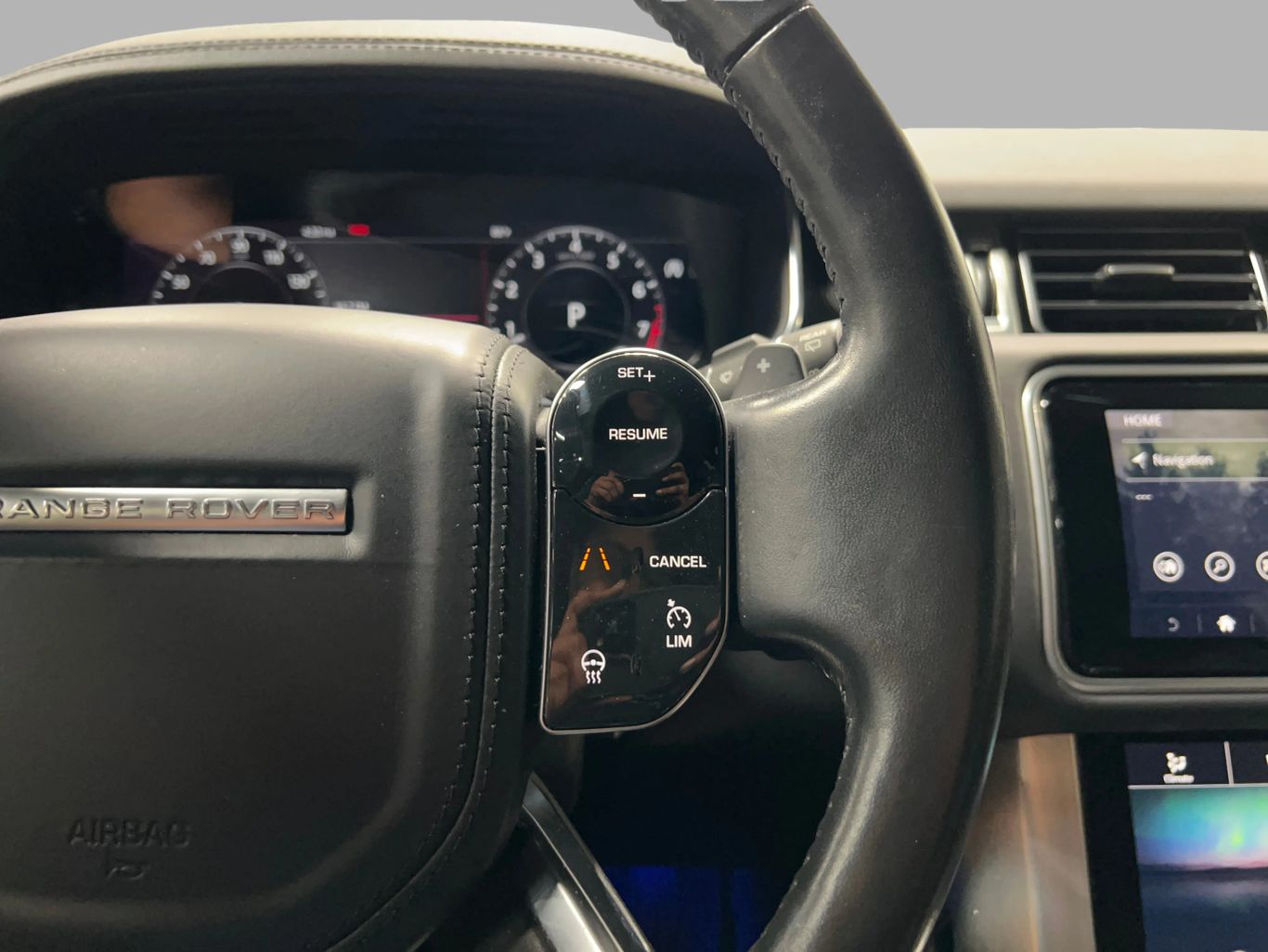 2019 LAND ROVER RANGE ROVER SUV V8, SUPERCHARGED, 5.0 LITER SUPERCHARGED SPORT UTILITY 4D