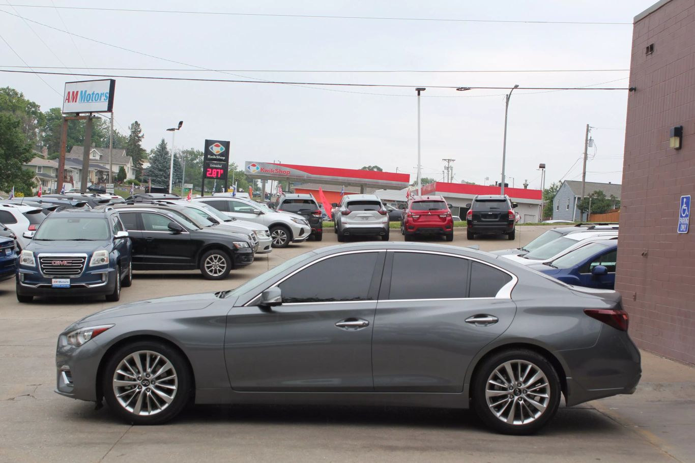 2021 Infiniti Q50 Luxe Sedan 4d - Image 4