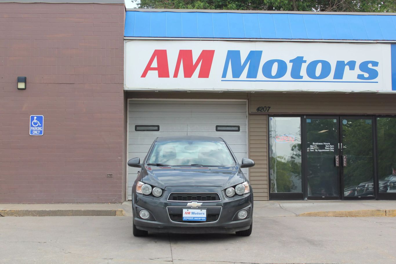2014 Chevrolet Sonic Ltz Hatchback Sedan 4d - Image 2