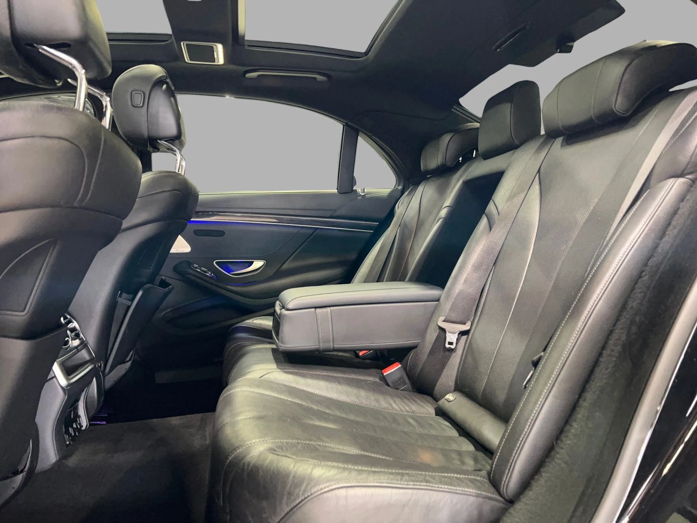 2015 MERCEDES-BENZ S-CLASS SEDAN V8, TT, 4.7L S 550 4MATIC SEDAN 4D