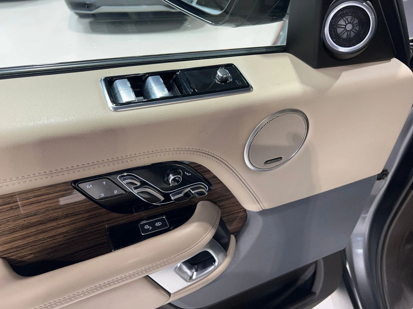 2019 LAND ROVER RANGE ROVER SUV V6, SUPERCHARGED, 3.0 LITER HSE SPORT UTILITY 4D