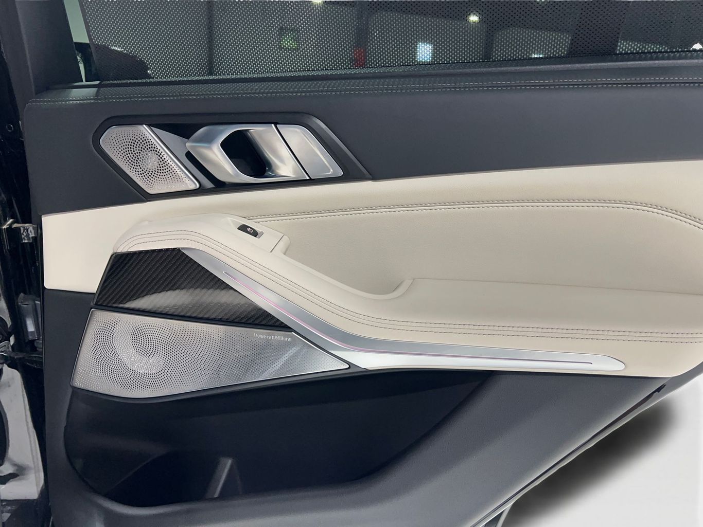 2024 BMW X5 SUV V8, TWIN TURBO, 4.4 LITER M60I SPORT UTILITY 4D