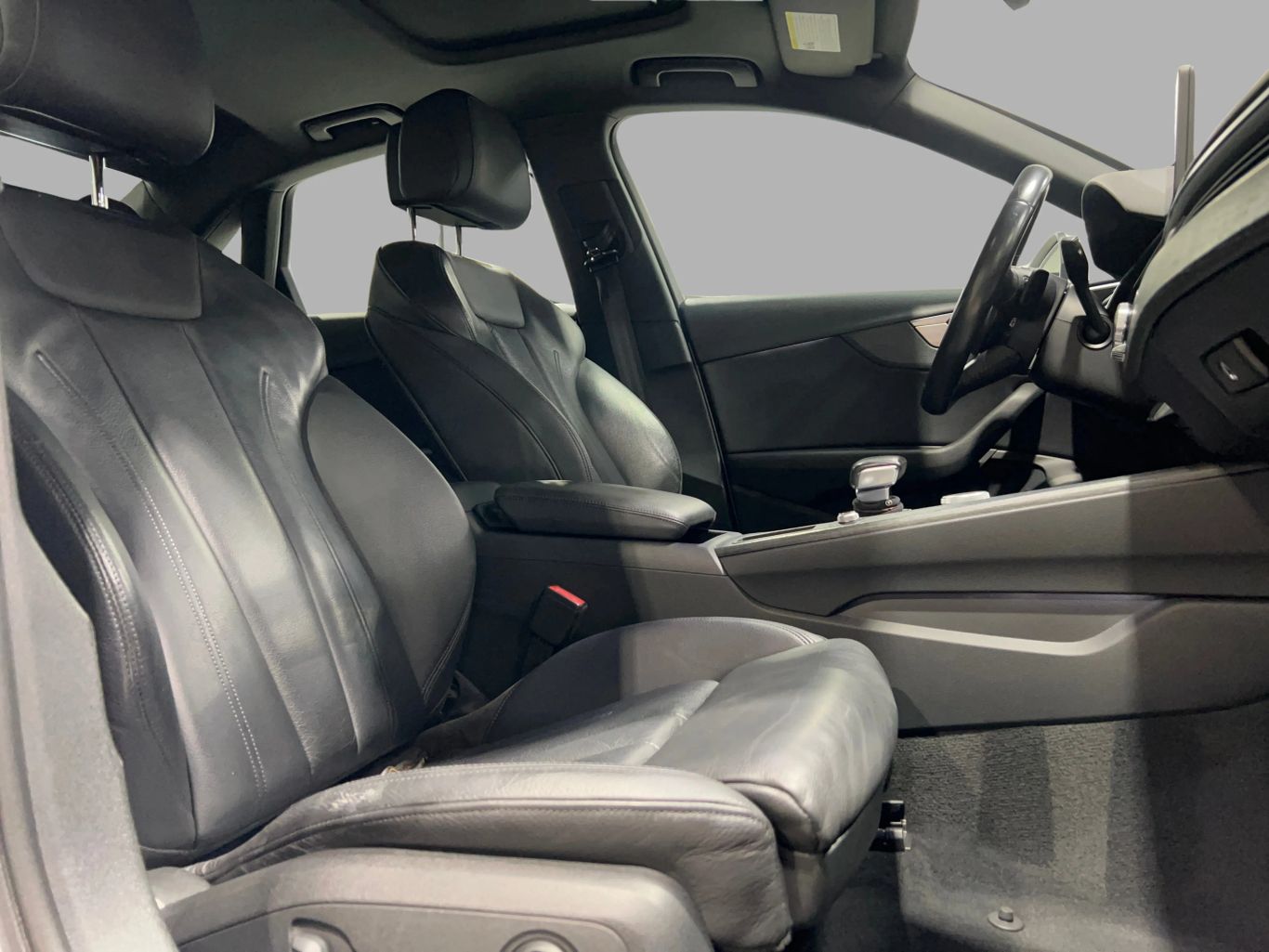 2018 AUDI A4 SEDAN 4-CYL, TURBO, 2.0 LITER ULTRA PREMIUM SEDAN 4D
