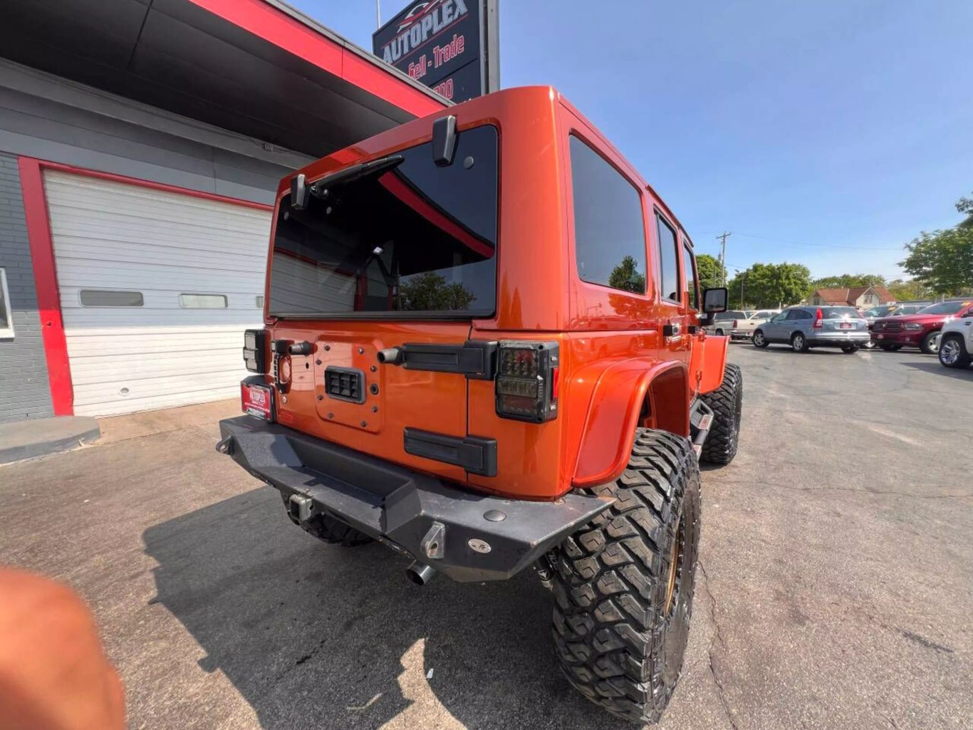 2011 Jeep Wrangler - Image 10
