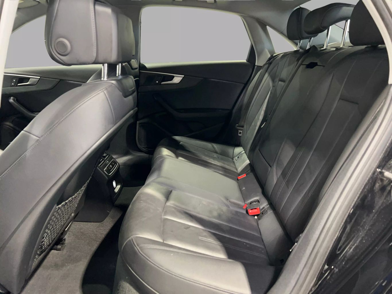 2018 AUDI A4 SEDAN 4-CYL, TURBO, 2.0 LITER ULTRA PREMIUM SEDAN 4D