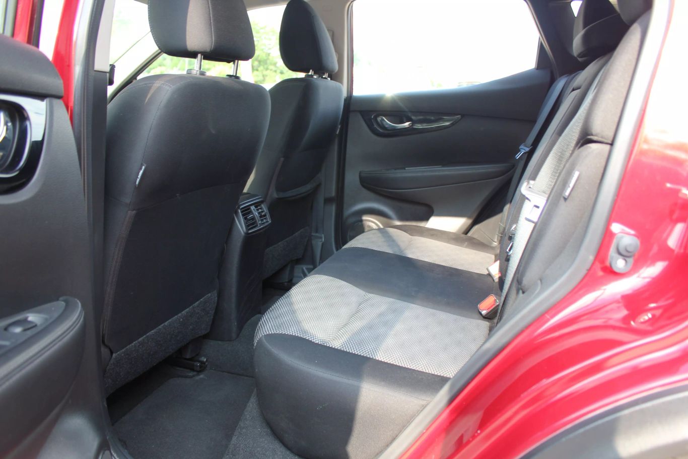 2021 Nissan Rogue Sport Sv Sport Utility 4d - Image 15