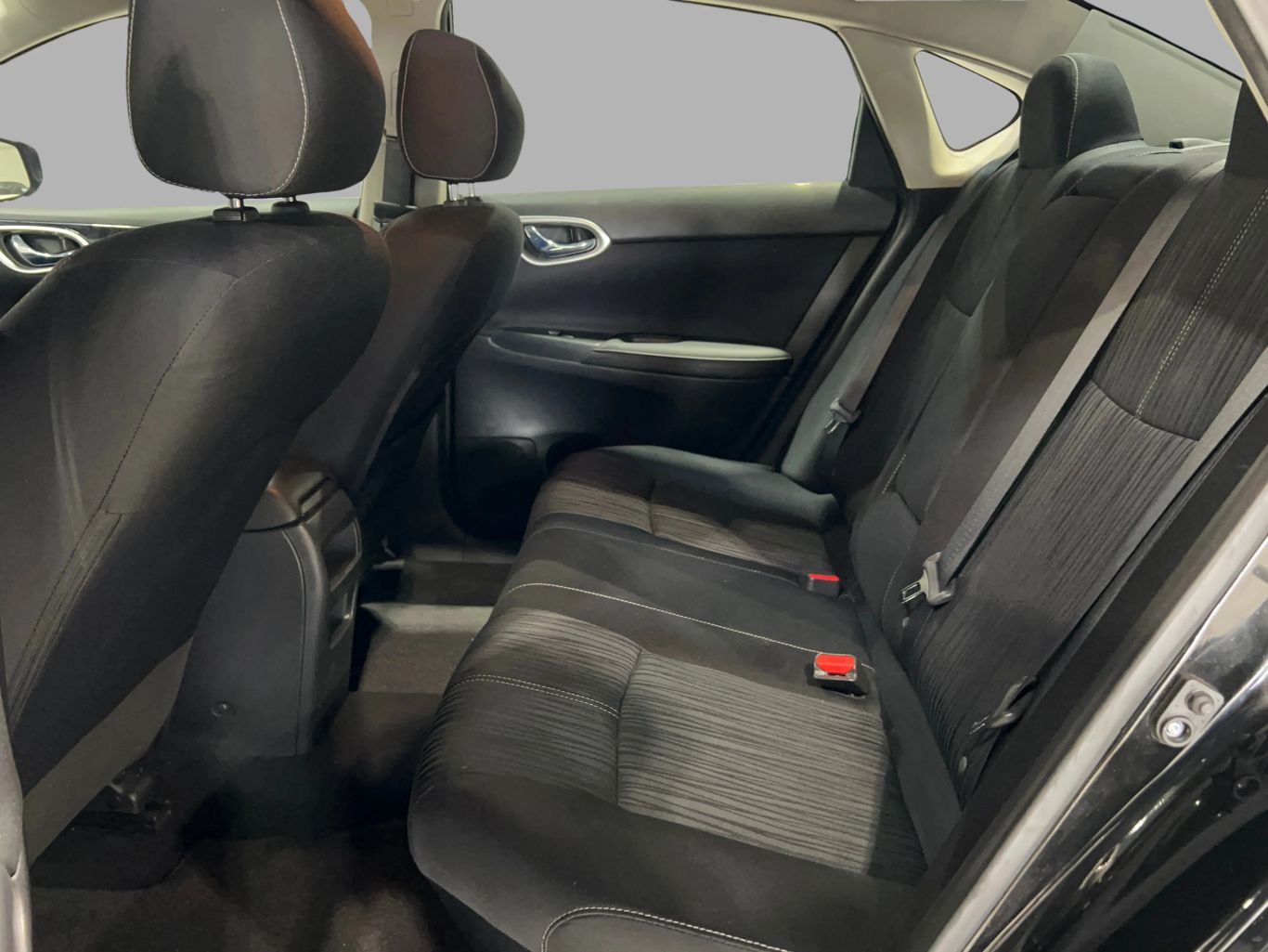 2016 NISSAN SENTRA SEDAN 4-CYL, 1.8 LITER SV SEDAN 4D