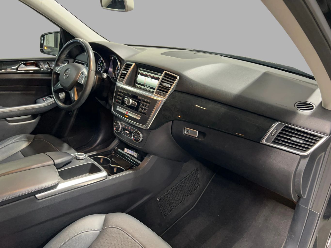2015 MERCEDES-BENZ M-CLASS SUV V6, 3.5 LITER ML 350 SPORT UTILITY 4D