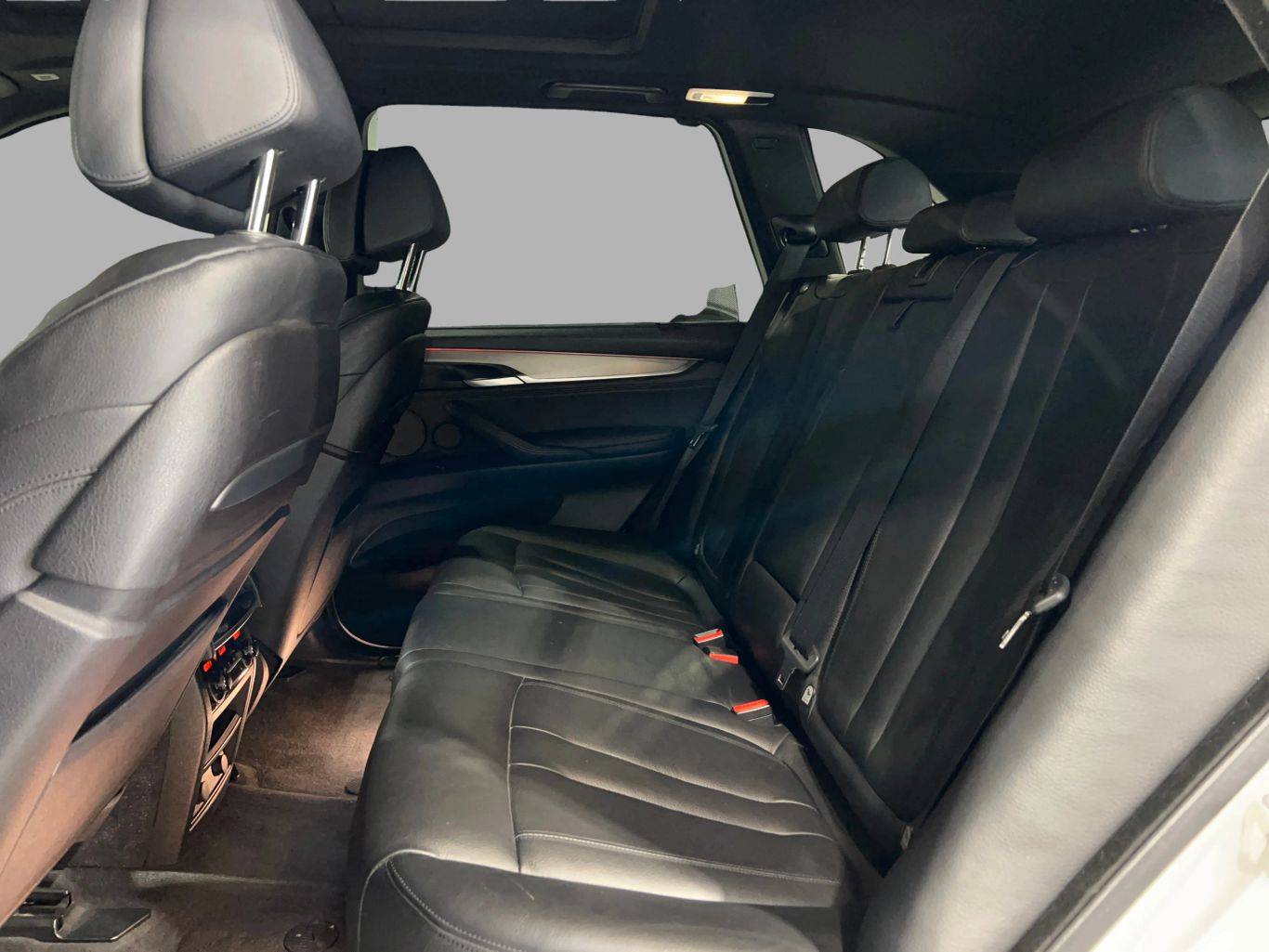 2014 BMW X5 SUV V8, TWIN TURBO, 4.4 LITER XDRIVE50I SPORT UTILITY 4D