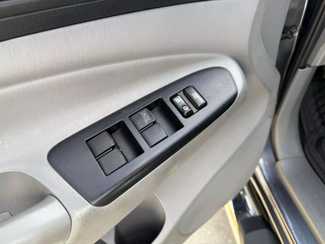 2014 TOYOTA TACOMA PICKUP I4 2.7L GASOLINE CREW CAB PRERUNNER 2.7L I4