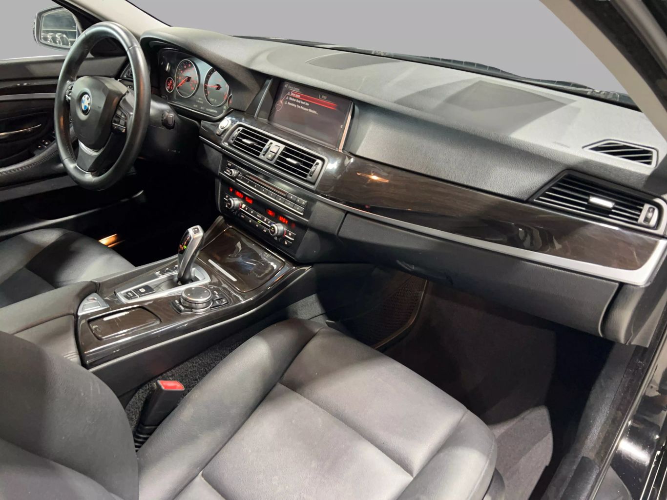 2015 BMW 5 SERIES SEDAN 4-CYL, TURBO, 2.0 LITER 528I SEDAN 4D