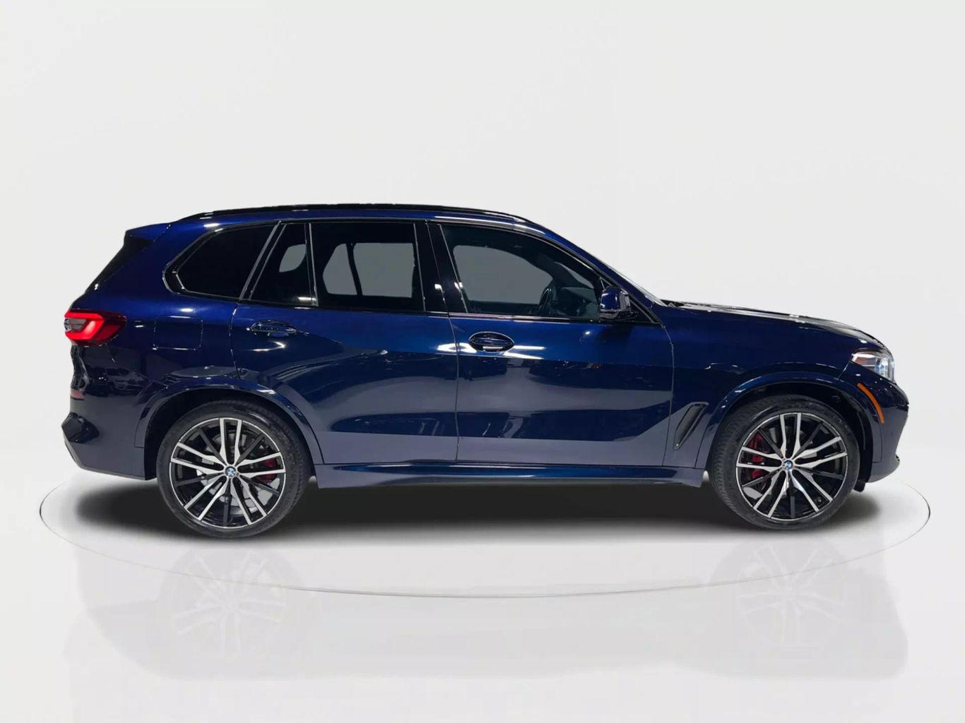 2022 BMW X5 SUV V8, TWIN TURBO, 4.4 LITER M50I SPORT UTILITY 4D