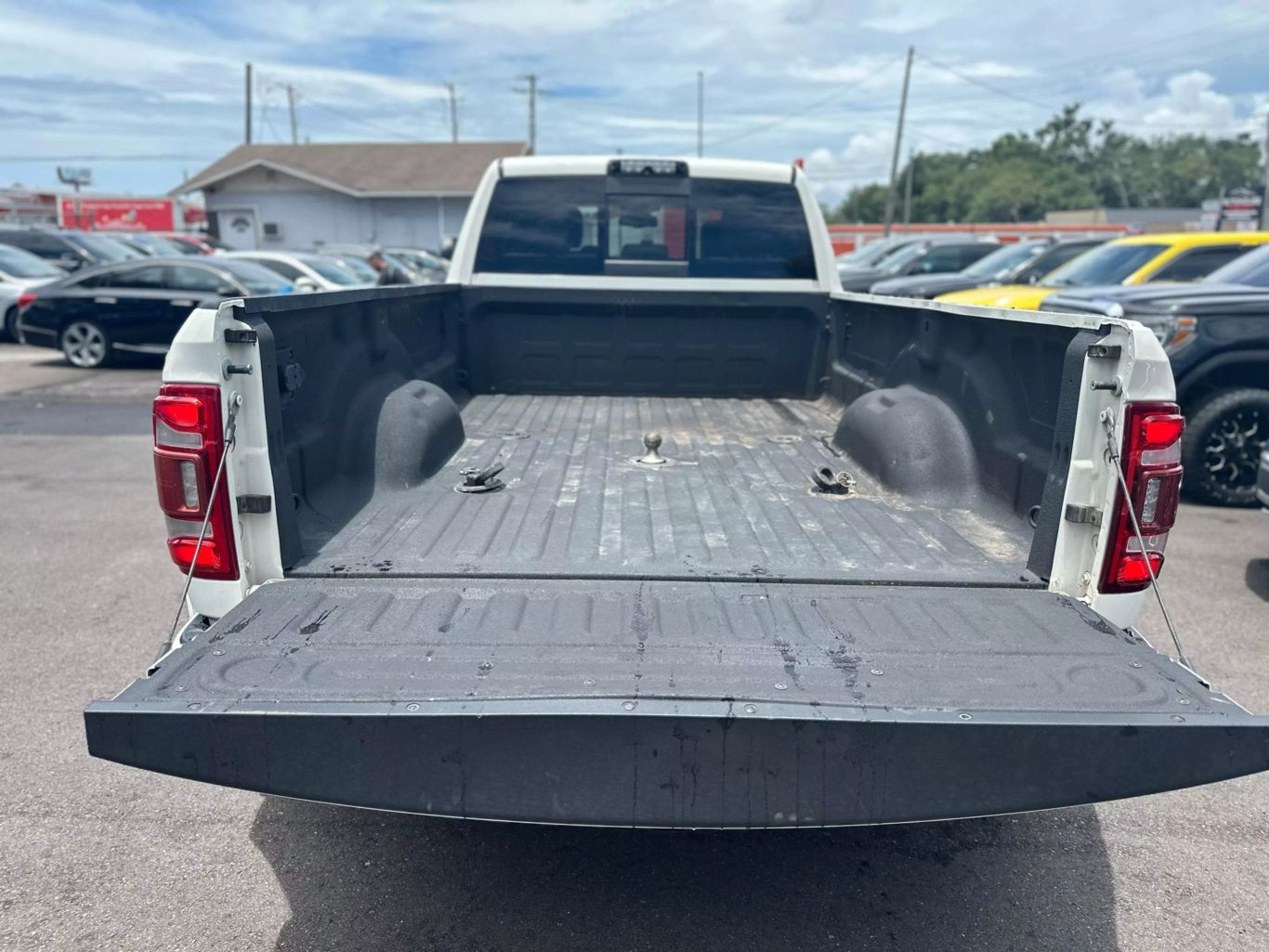 2020 RAM 3500 CREW CAB PICKUP 6-CYL, HO, TURBO DIESEL, 6.7 LITER LARAMIE PICKUP 4D 8 FT - Tampa Motor Cars