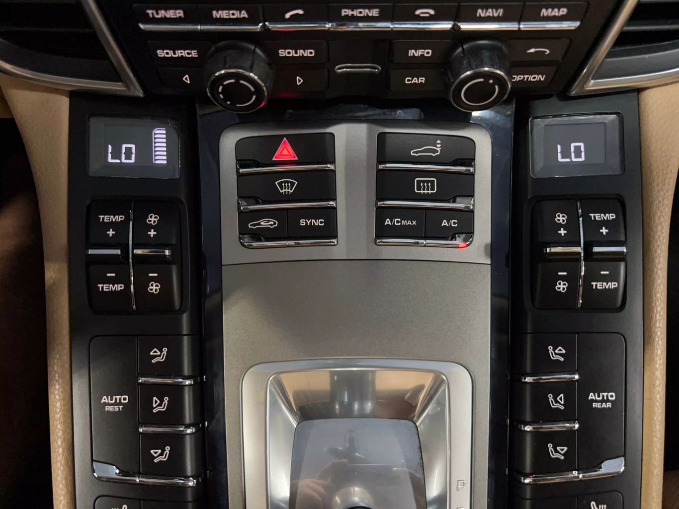 2016 PORSCHE PANAMERA SEDAN V6, 3.6 LITER 4 EDITION SEDAN 4D