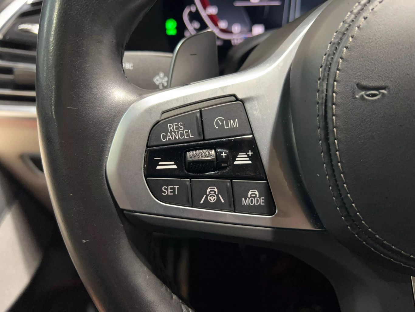 2022 BMW X5 SUV V8, TWIN TURBO, 4.4 LITER M50I SPORT UTILITY 4D