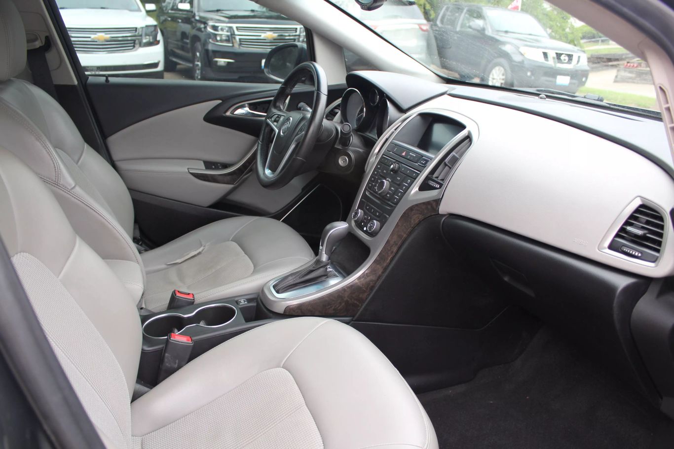 2013 Buick Verano Sedan 4d - Image 13