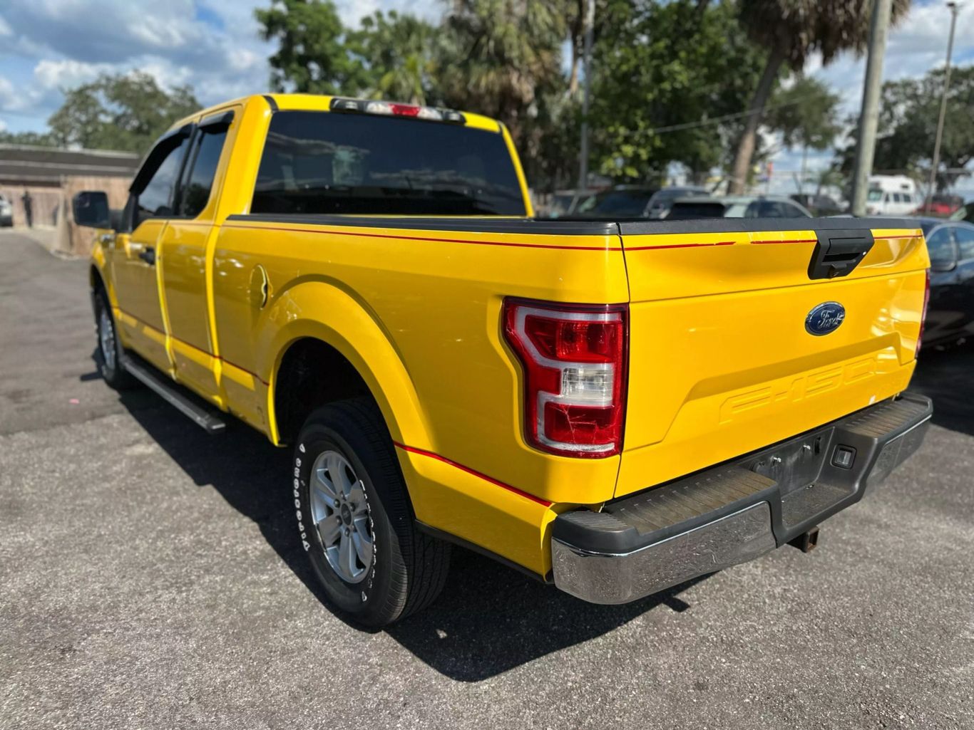 2018 FORD F150 SUPER CAB PICKUP V8, FLEX FUEL, 5.0 LITER XLT PICKUP 4D 6 1/2 FT - Tampa Motor Cars