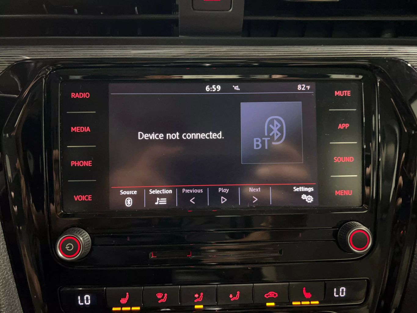 2020 VOLKSWAGEN PASSAT SEDAN 4-CYL, TURBO, 2.0 LITER R-LINE SEDAN 4D