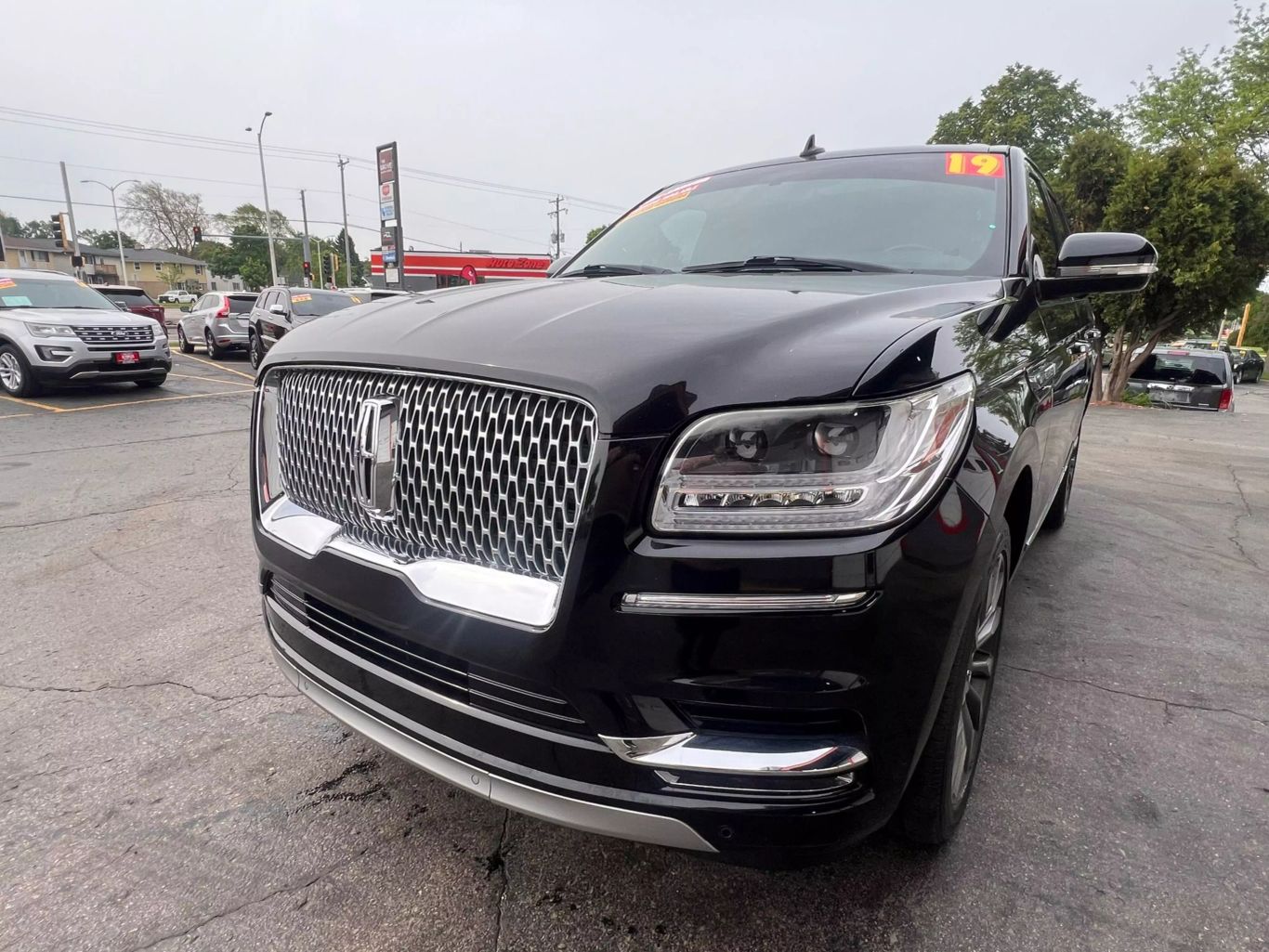 2019 Lincoln Navigator - Image 5