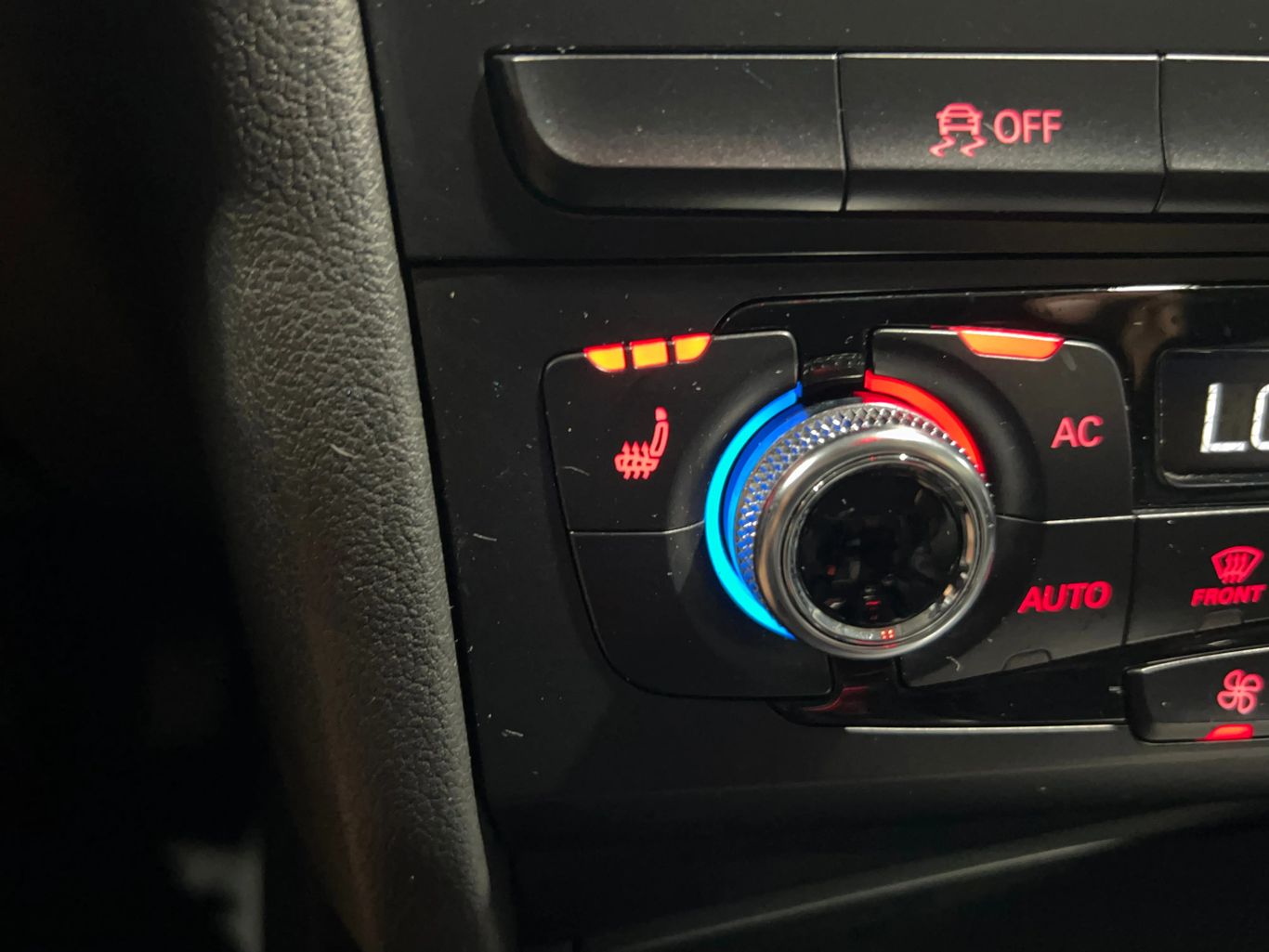 2014 AUDI A4 SEDAN 4-CYL, TURBO, 2.0 LITER PREMIUM PLUS SEDAN 4D