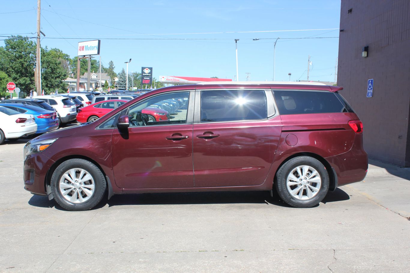 2016 Kia Sedona Lx Minivan 4d - Image 4