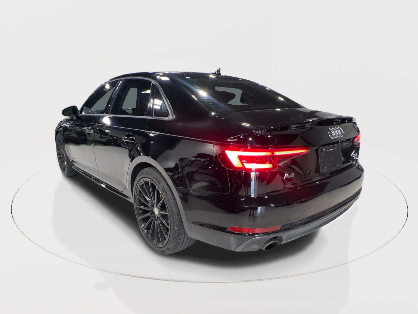 2018 AUDI A4 SEDAN 4-CYL, TURBO, 2.0 LITER ULTRA PREMIUM SEDAN 4D