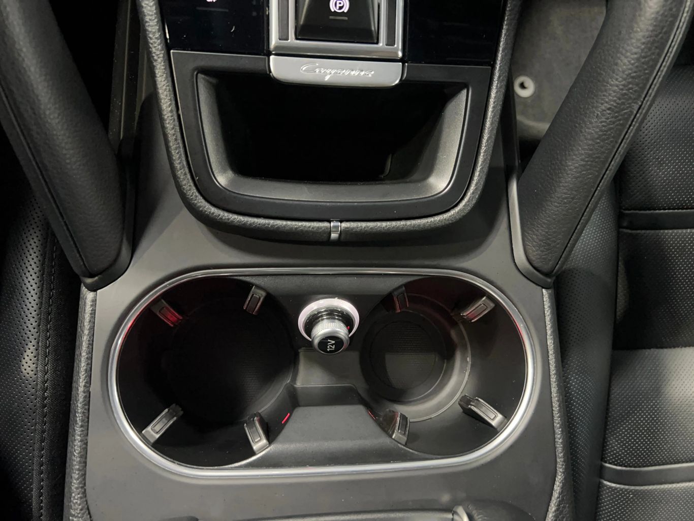 2021 PORSCHE CAYENNE SUV V6, TURBO, 3.0 LITER SPORT UTILITY 4D