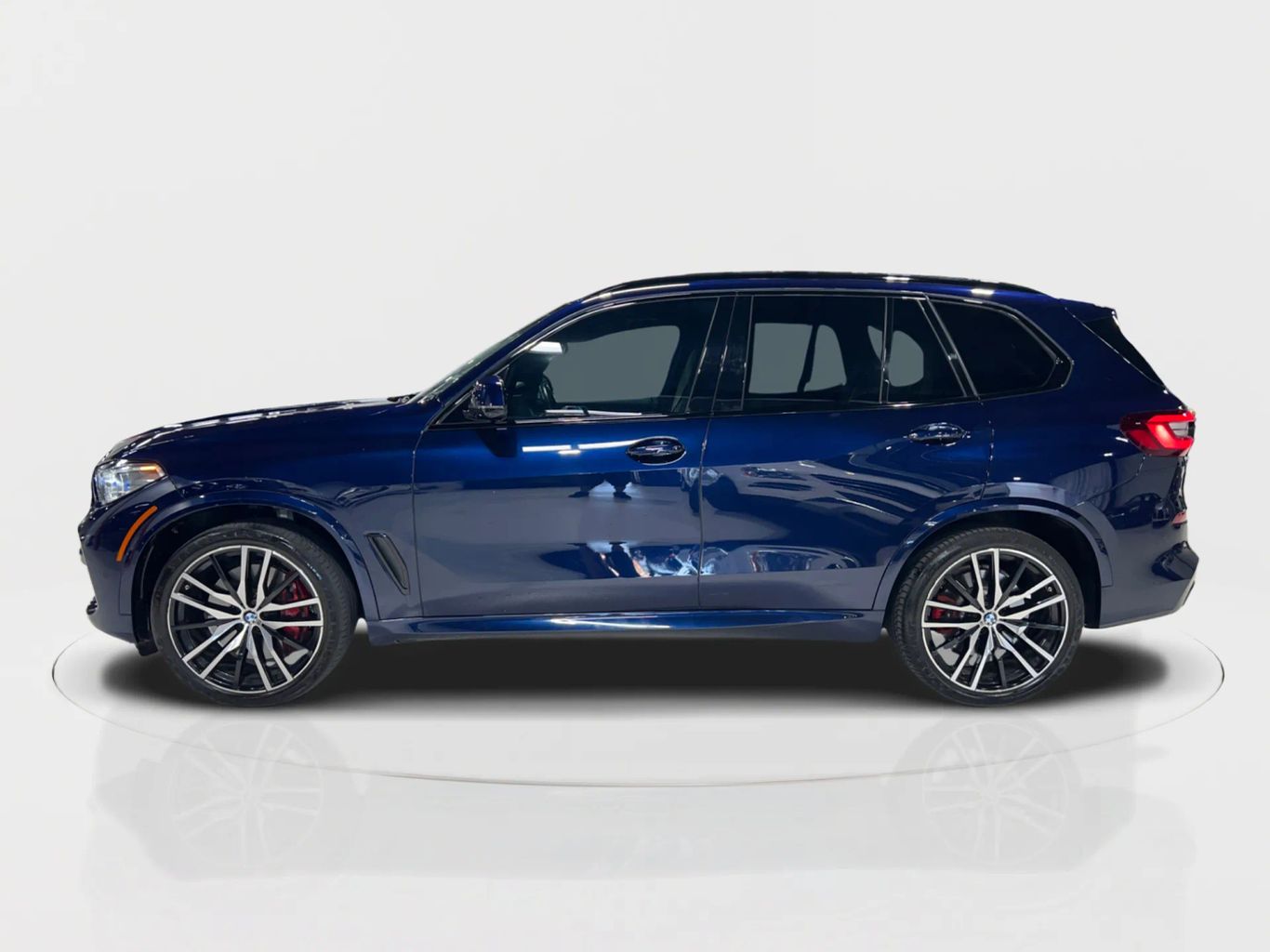 2022 BMW X5 SUV V8, TWIN TURBO, 4.4 LITER M50I SPORT UTILITY 4D