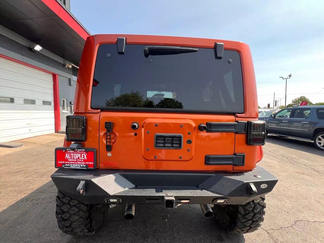 2011 Jeep Wrangler - Image 9