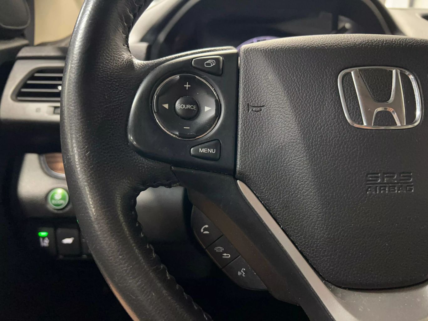 2015 HONDA CR-V SUV 4-CYL, I-VTEC, 2.4 LITER TOURING SPORT UTILITY 4D