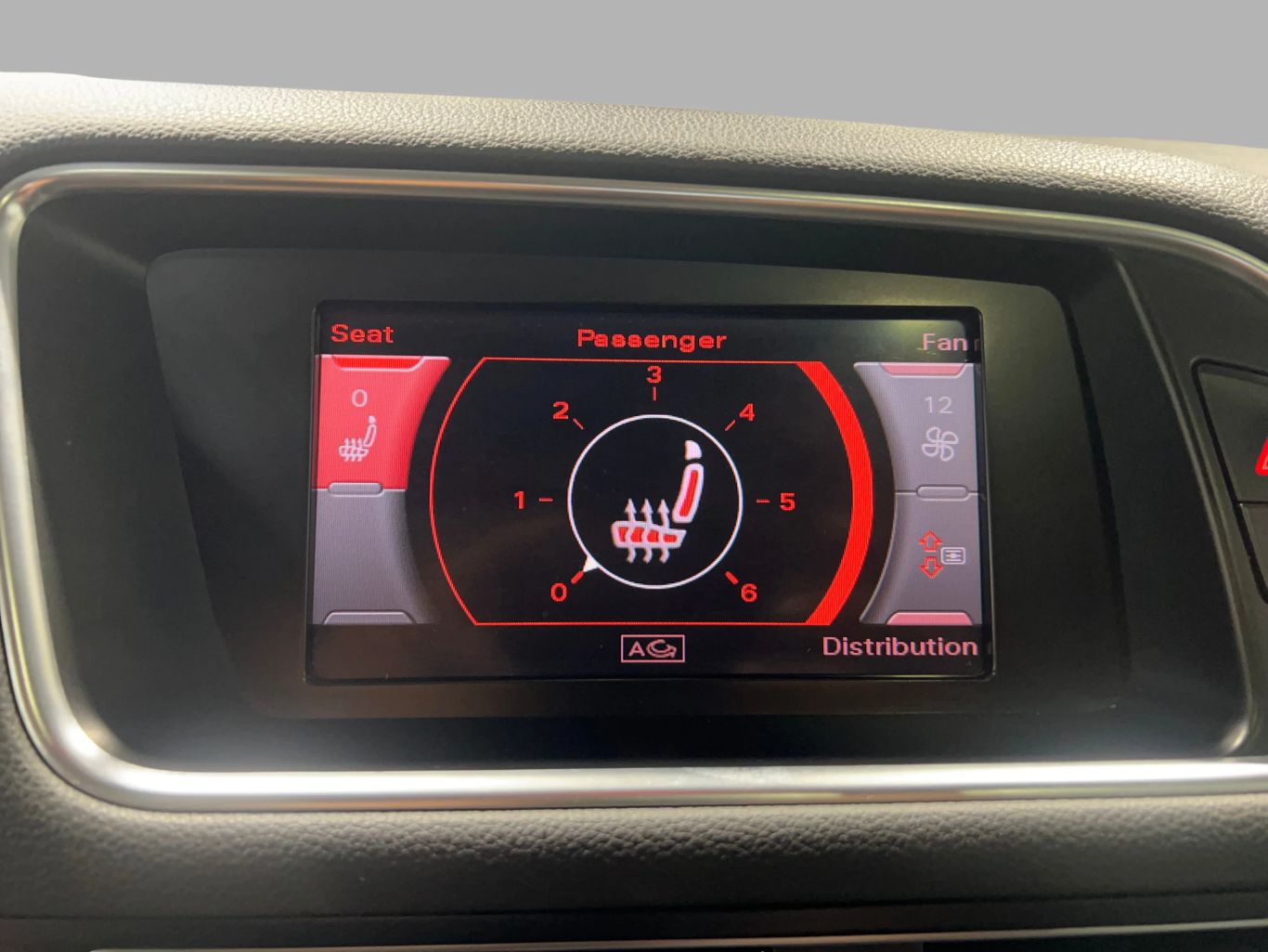 2011 AUDI Q5 SUV V6, 3.2 LITER 3.2 QUATTRO PREMIUM PLUS SPORT UTILITY 4D