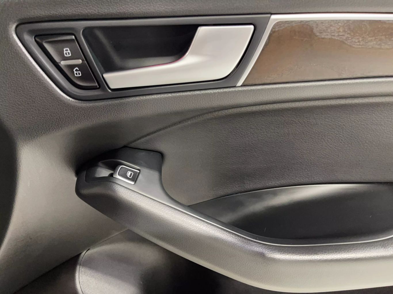 2015 AUDI Q5 SUV 4-CYL, TURBO, 2.0 LITER 2.0T PREMIUM SPORT UTILITY 4D