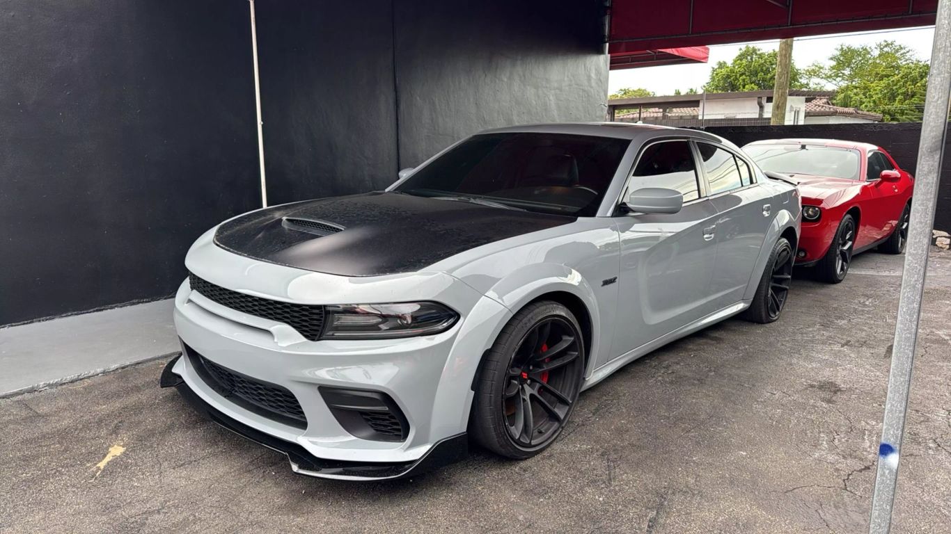 2020 Dodge Charger Scat Pack's photo