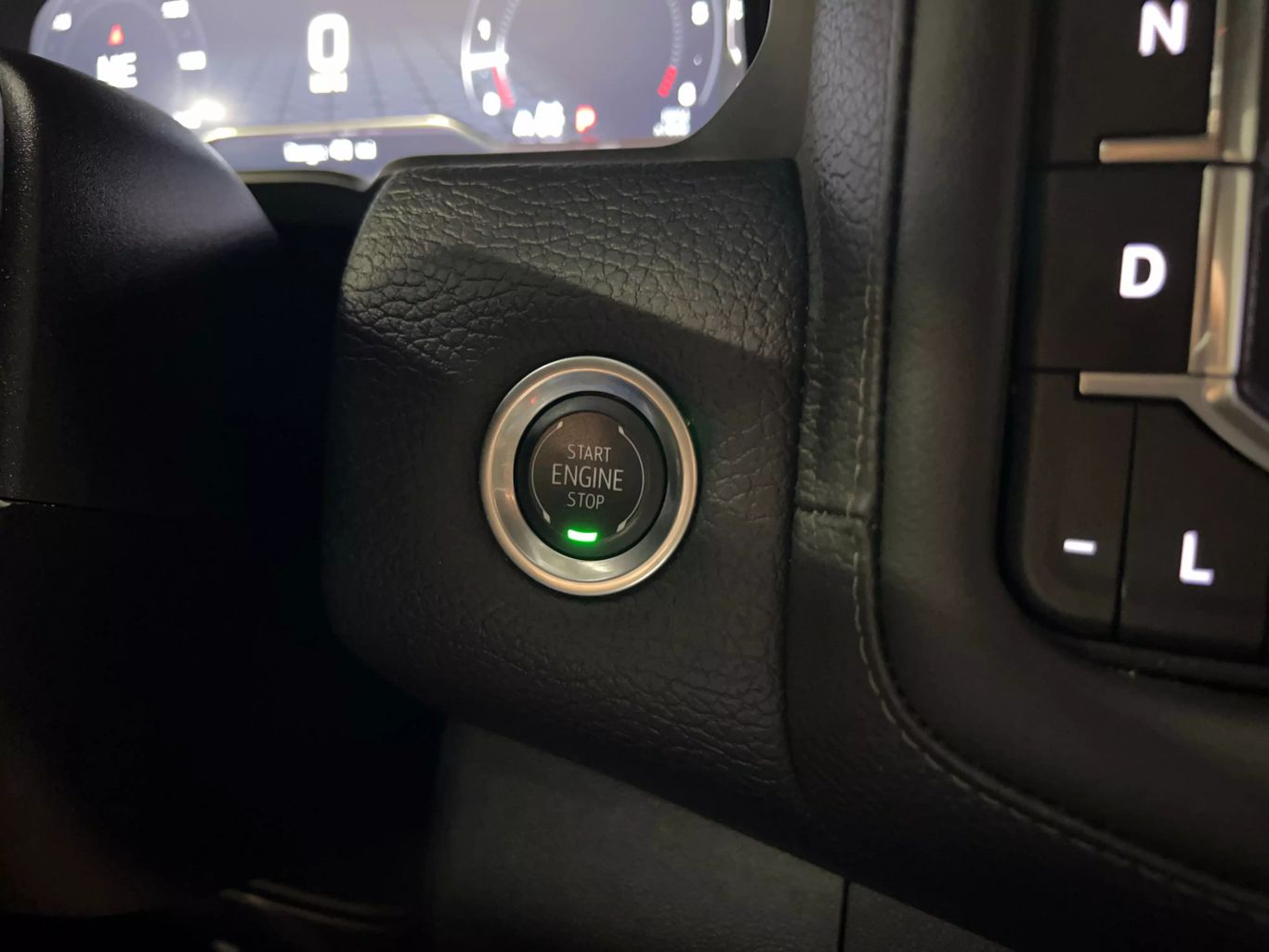 2024 GMC YUKON SUV V8, ECOTEC3, 6.2 LITER DENALI SPORT UTILITY 4D