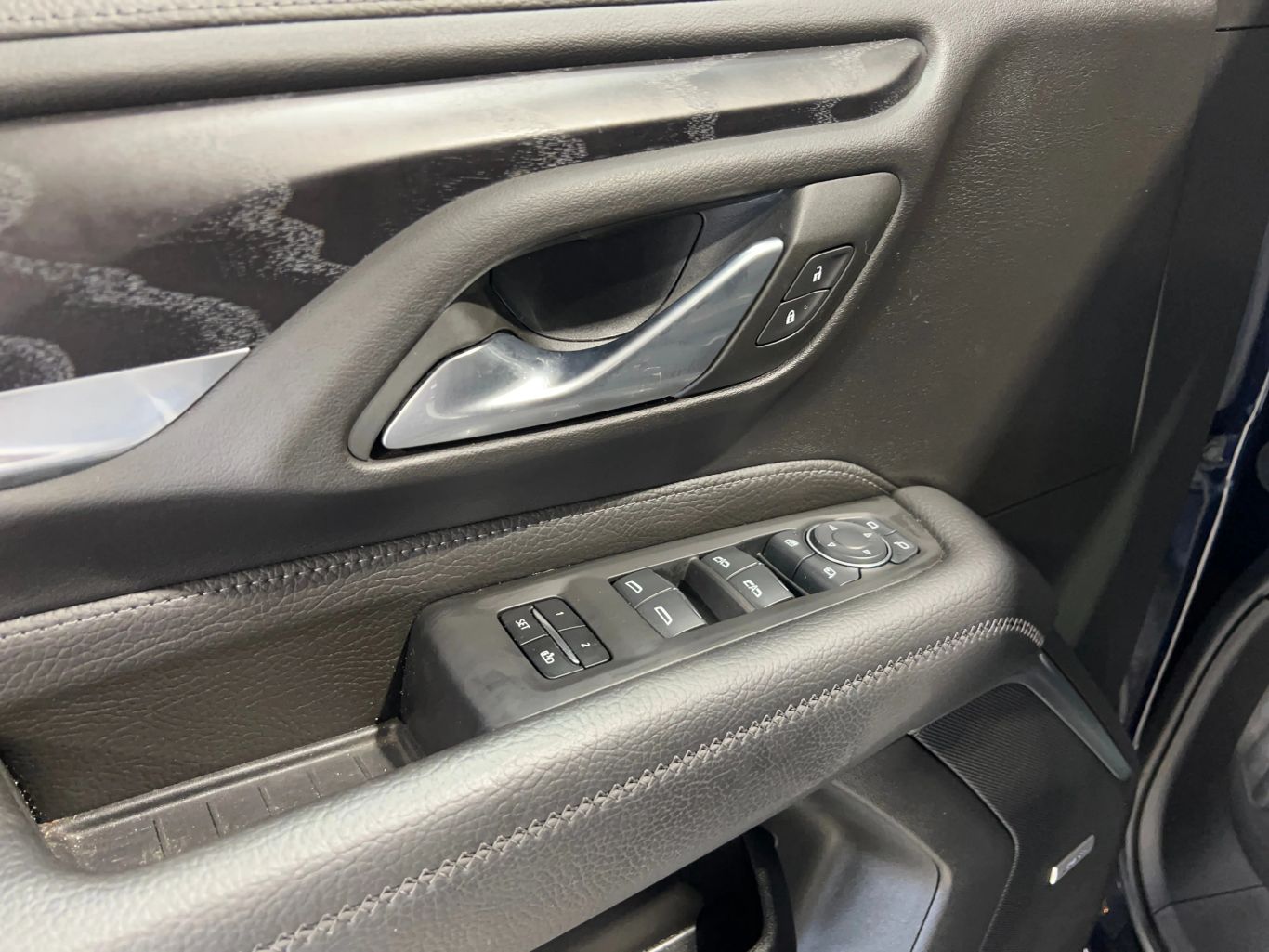 2024 GMC YUKON SUV V8, ECOTEC3, 6.2 LITER DENALI SPORT UTILITY 4D