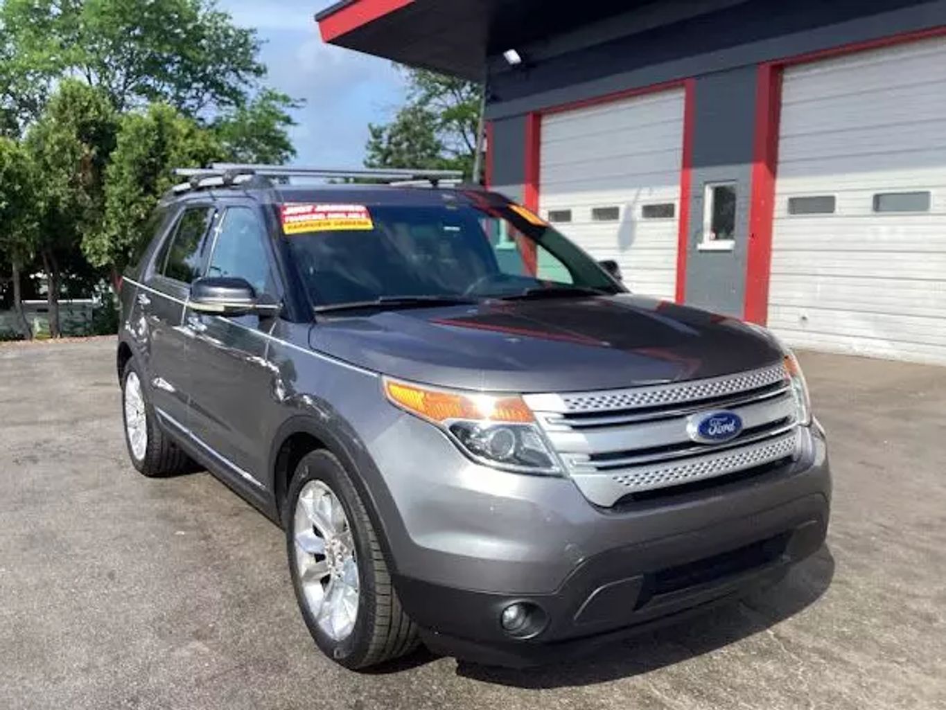 2011 Ford Explorer - Image 2