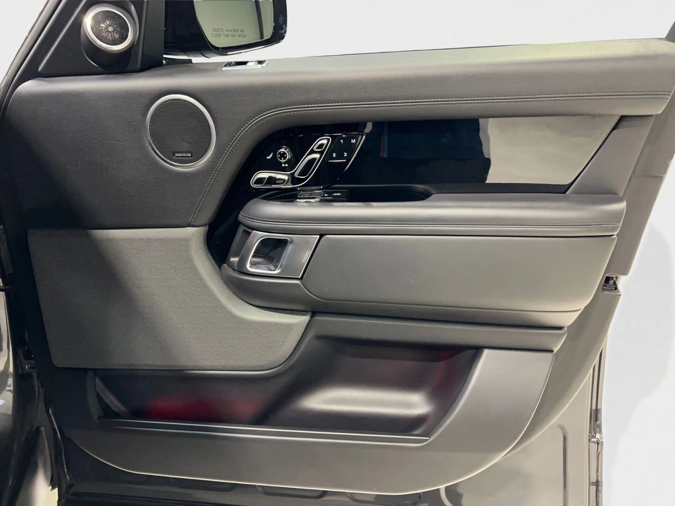 2019 LAND ROVER RANGE ROVER SUV V8, SUPERCHARGED, 5.0 LITER SUPERCHARGED SPORT UTILITY 4D