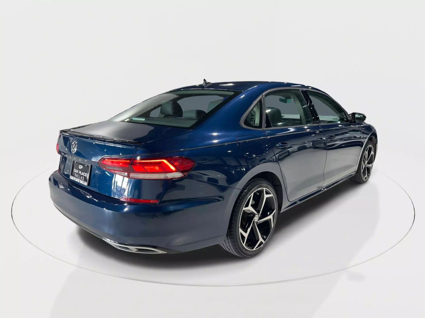2020 VOLKSWAGEN PASSAT SEDAN 4-CYL, TURBO, 2.0 LITER R-LINE SEDAN 4D