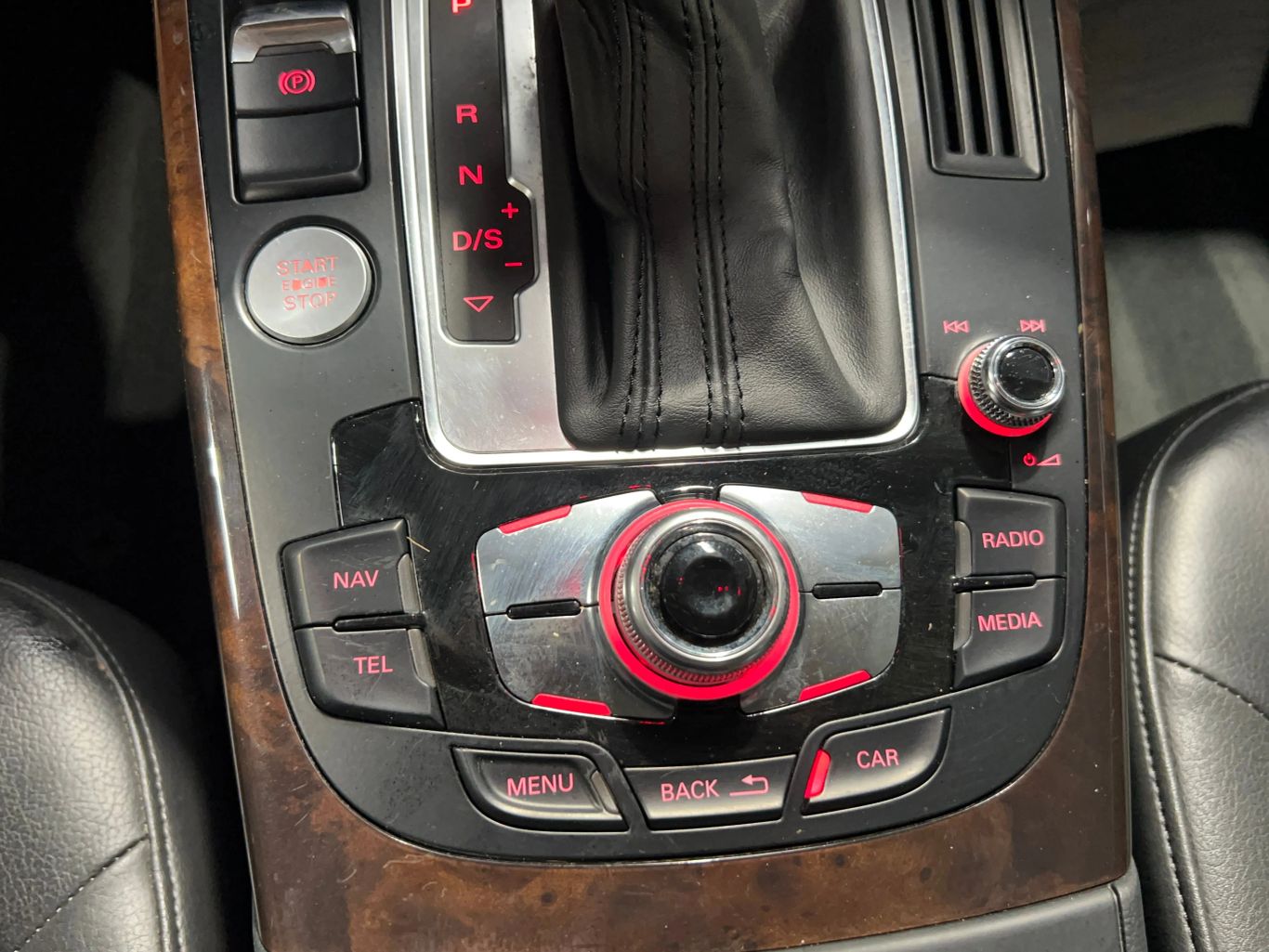 2014 AUDI A4 SEDAN 4-CYL, TURBO, 2.0 LITER PREMIUM PLUS SEDAN 4D