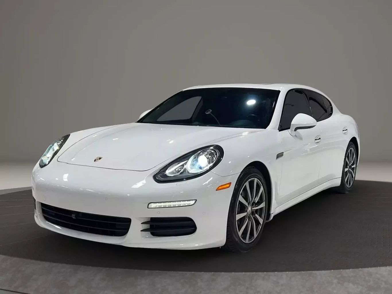 2016 PORSCHE PANAMERA SEDAN V6, 3.6 LITER 4 EDITION SEDAN 4D