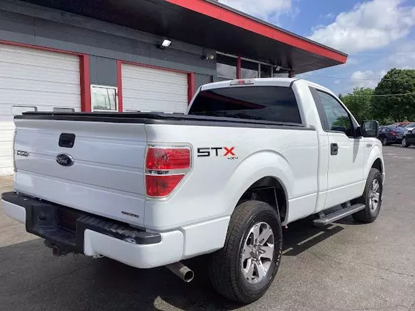 2013 Ford F150 Regular Cab - Image 10