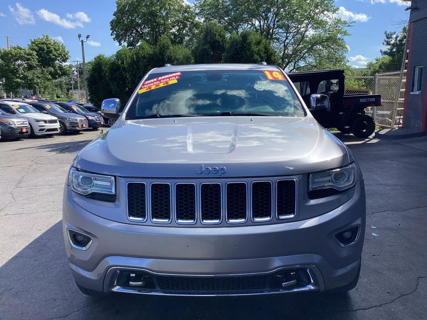 2014 Jeep Grand Cherokee - Image 4