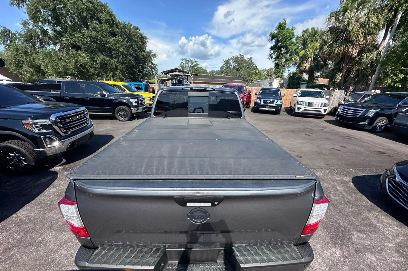 2019 NISSAN TITAN XD CREW CAB PICKUP V8, TURBO DIESEL, 5.0 LITER SV PICKUP 4D 6 1/2 FT - Tampa Motor Cars