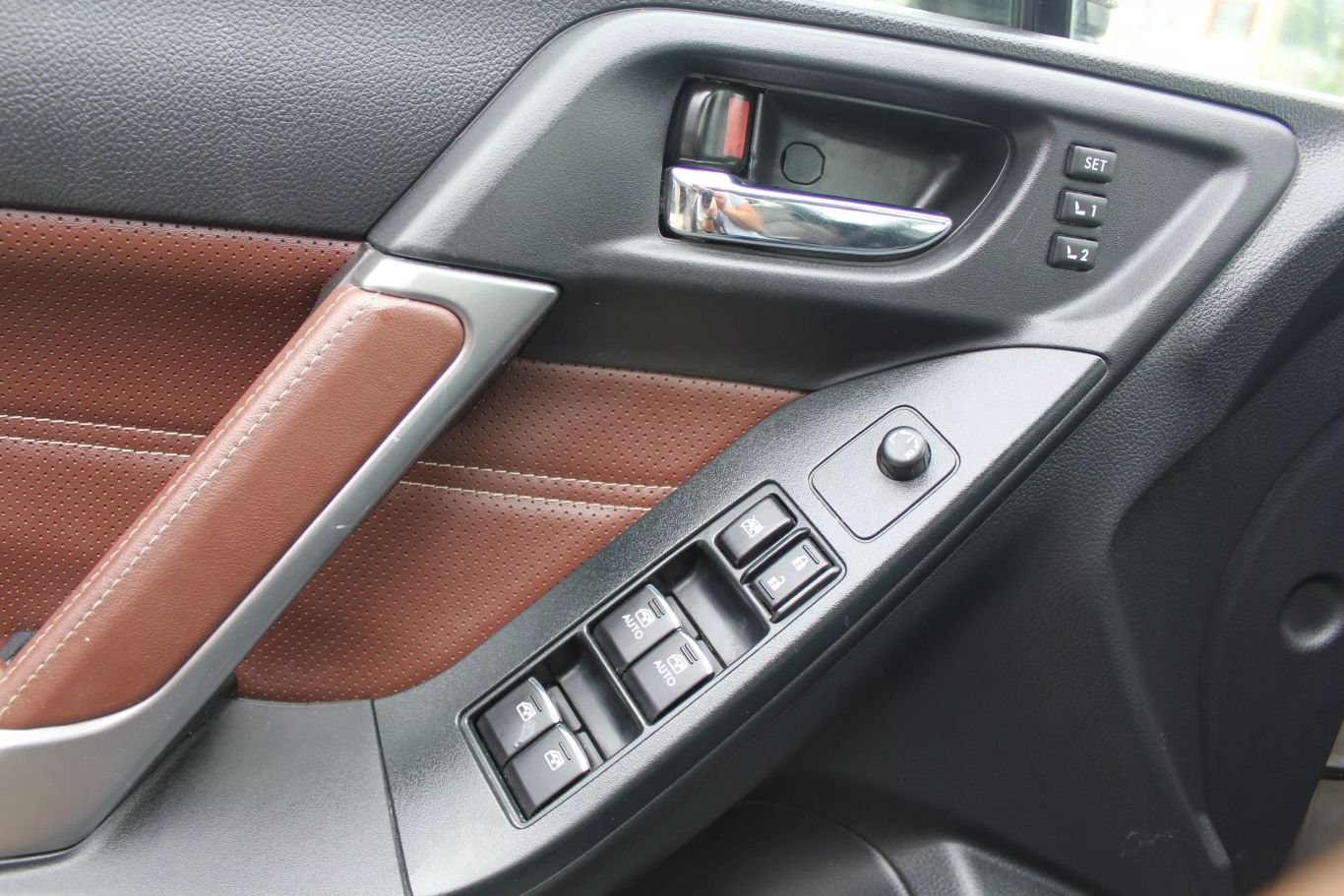 2017 Subaru Forester 2.0xt Touring Sport Utility 4d - Image 19