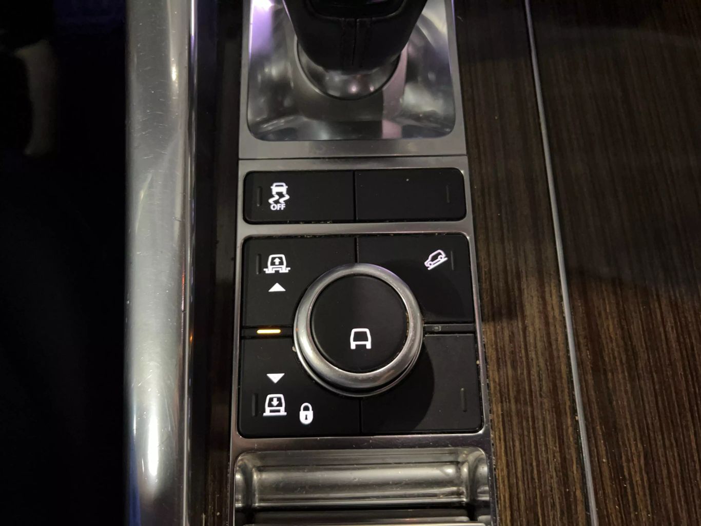 2019 LAND ROVER RANGE ROVER SPORT SUV V6, TURBO DIESEL, 3.0 LITER HSE SPORT UTILITY 4D