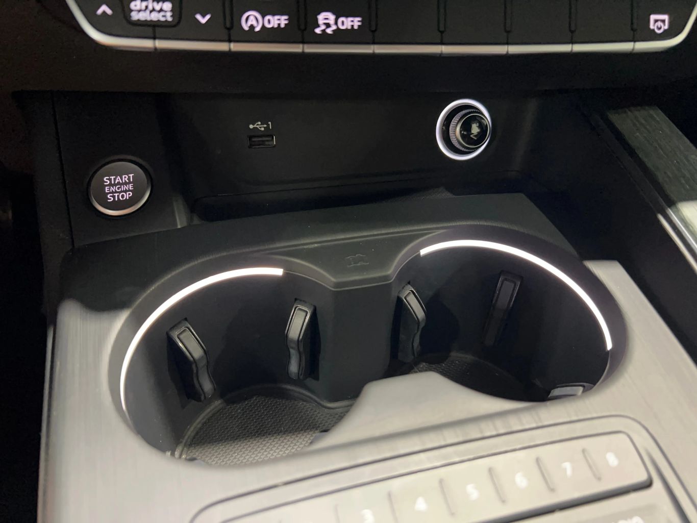 2018 AUDI A4 SEDAN 4-CYL, TURBO, 2.0 LITER ULTRA PREMIUM SEDAN 4D