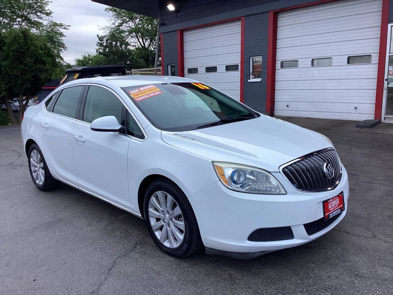 2016 Buick Verano - Image 2