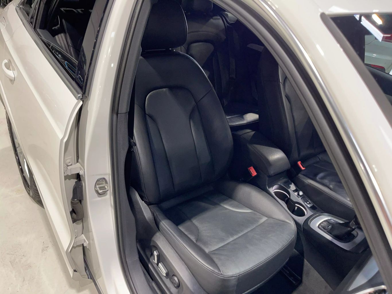2017 AUDI Q3 SUV 4-CYL, TURBO, 2.0 LITER PREMIUM PLUS SPORT UTILITY 4D