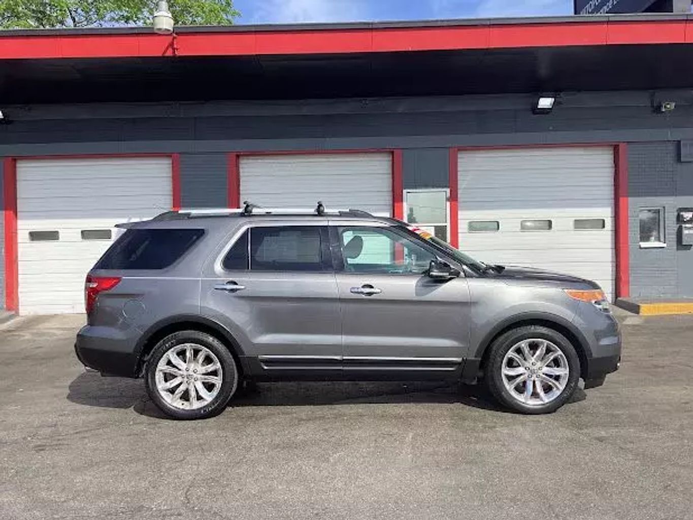 2011 Ford Explorer - Image 1